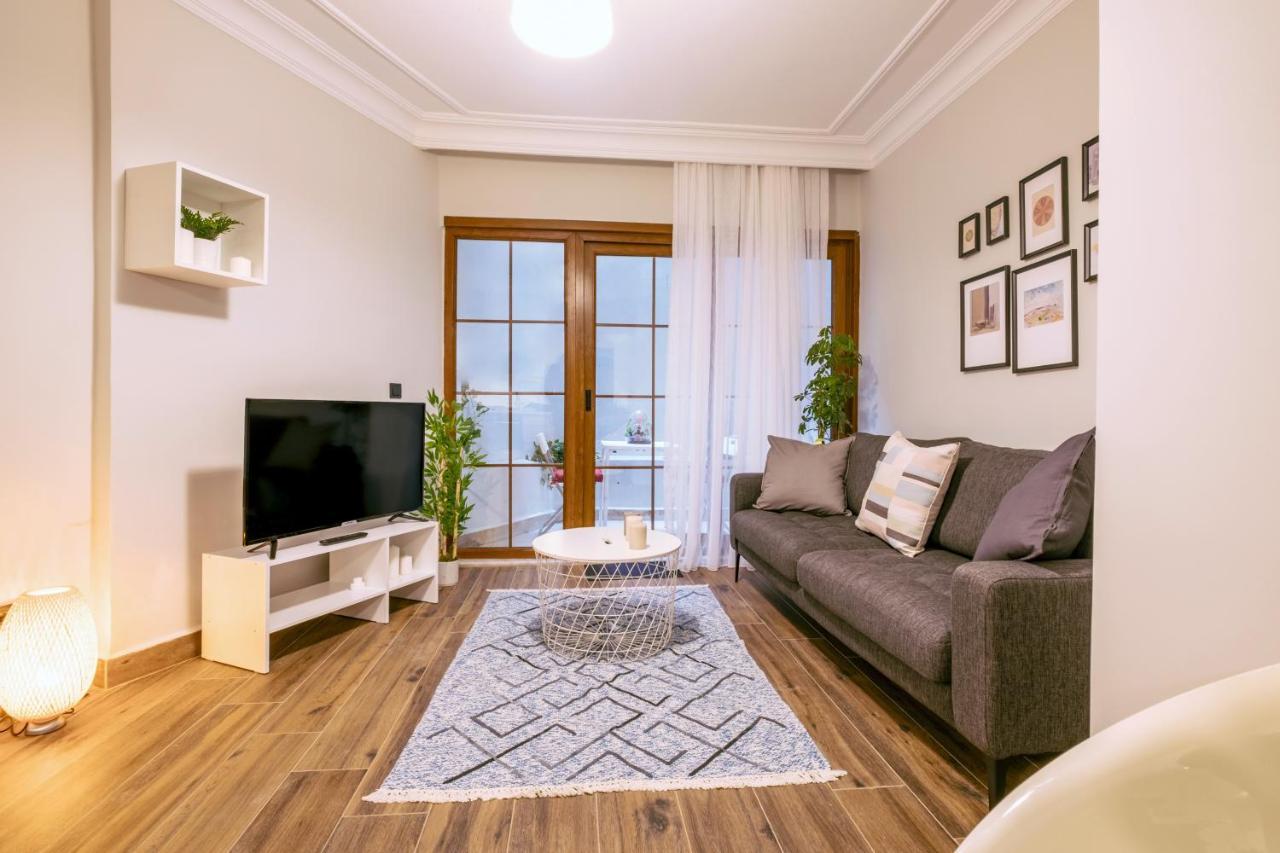 Spacious And Comfy 2Br In The Heart Of Cihangir Appartement Istanboel Buitenkant foto